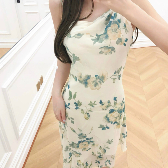 One-Shoulder Floral Asymmetrical Dress - Picture 3 of 8
